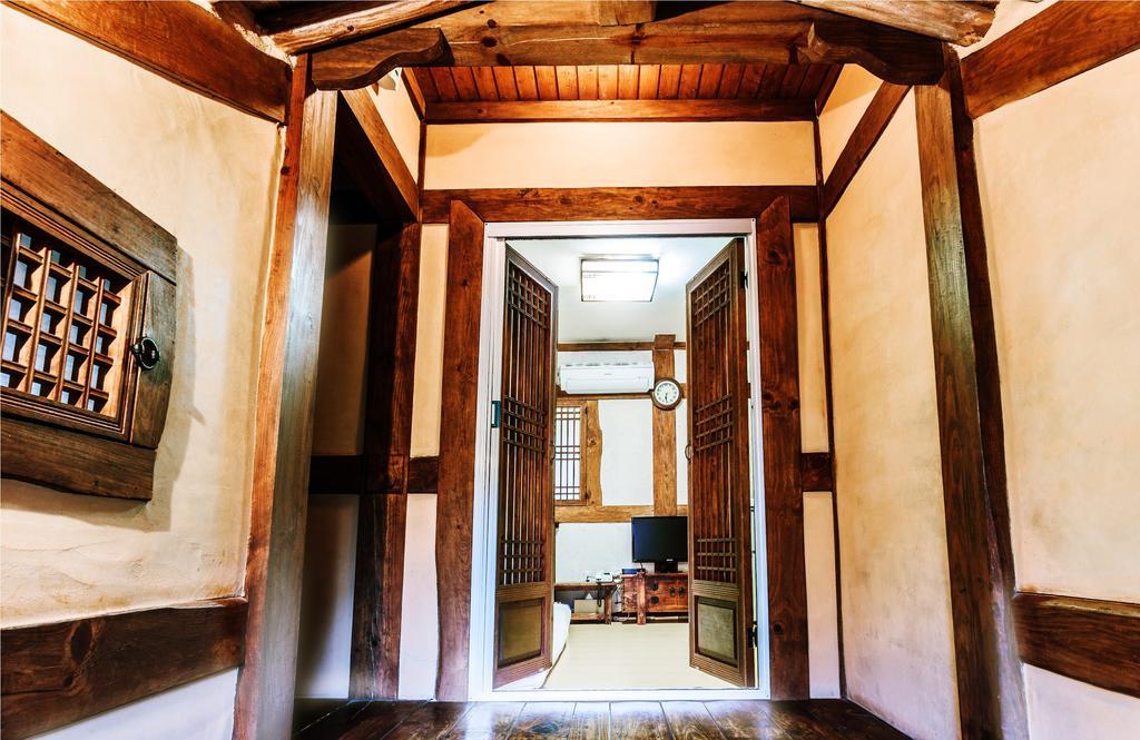 Kasan Tobang Hostel Сеогвипо Екстериор снимка