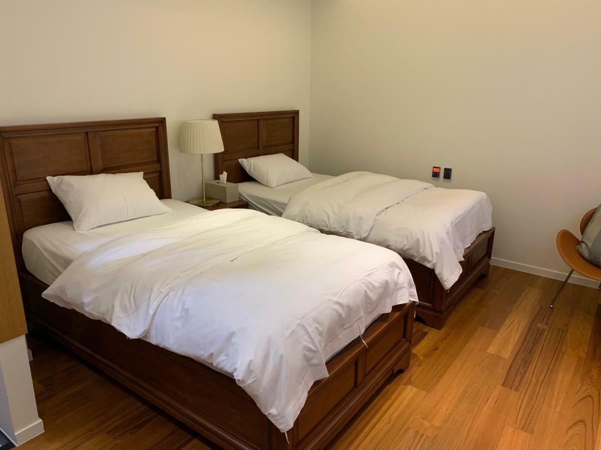 Kasan Tobang Hostel Сеогвипо Екстериор снимка